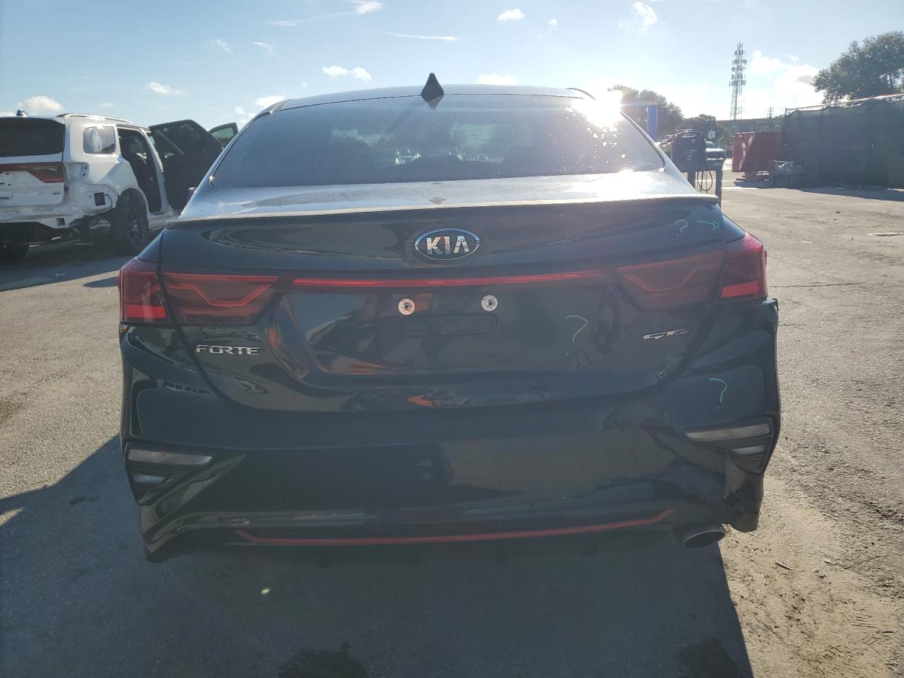 KIA FORTE GT LINE