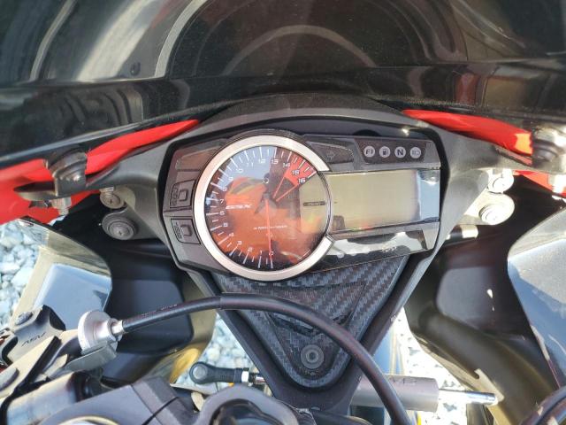 2014 SUZUKI GSX-R750 JS1GR7MA3E2100759
