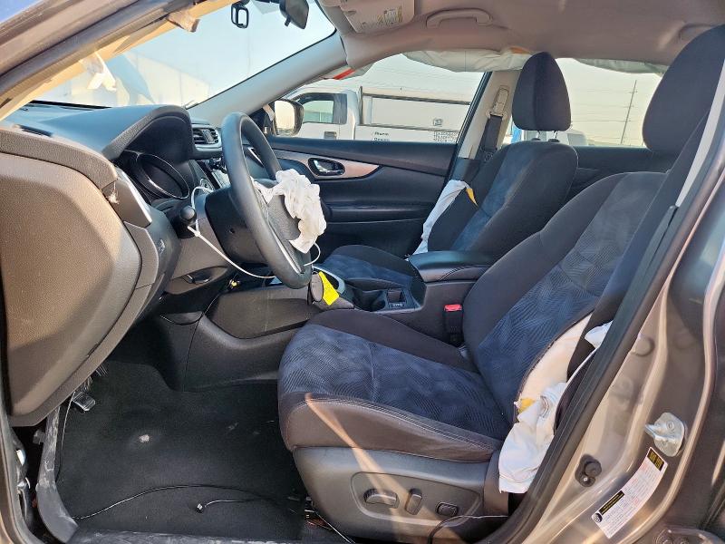 2015 NISSAN ROGUE S KNMAT2MTXFP519469