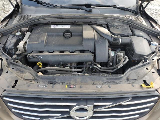 2015 VOLVO XC60 T6 PR YV4902RB1F2581929