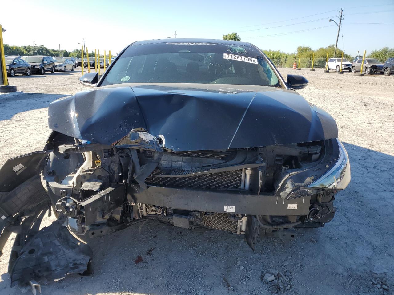 HYUNDAI ELANTRA LIMITED