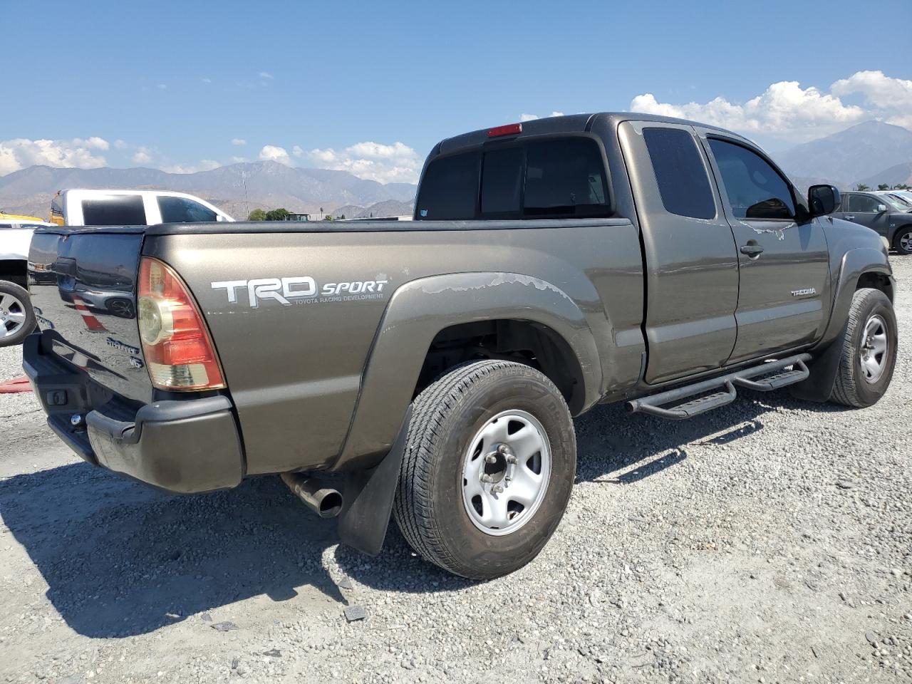 TOYOTA TACOMA PRERUNNER ACCESS CAB