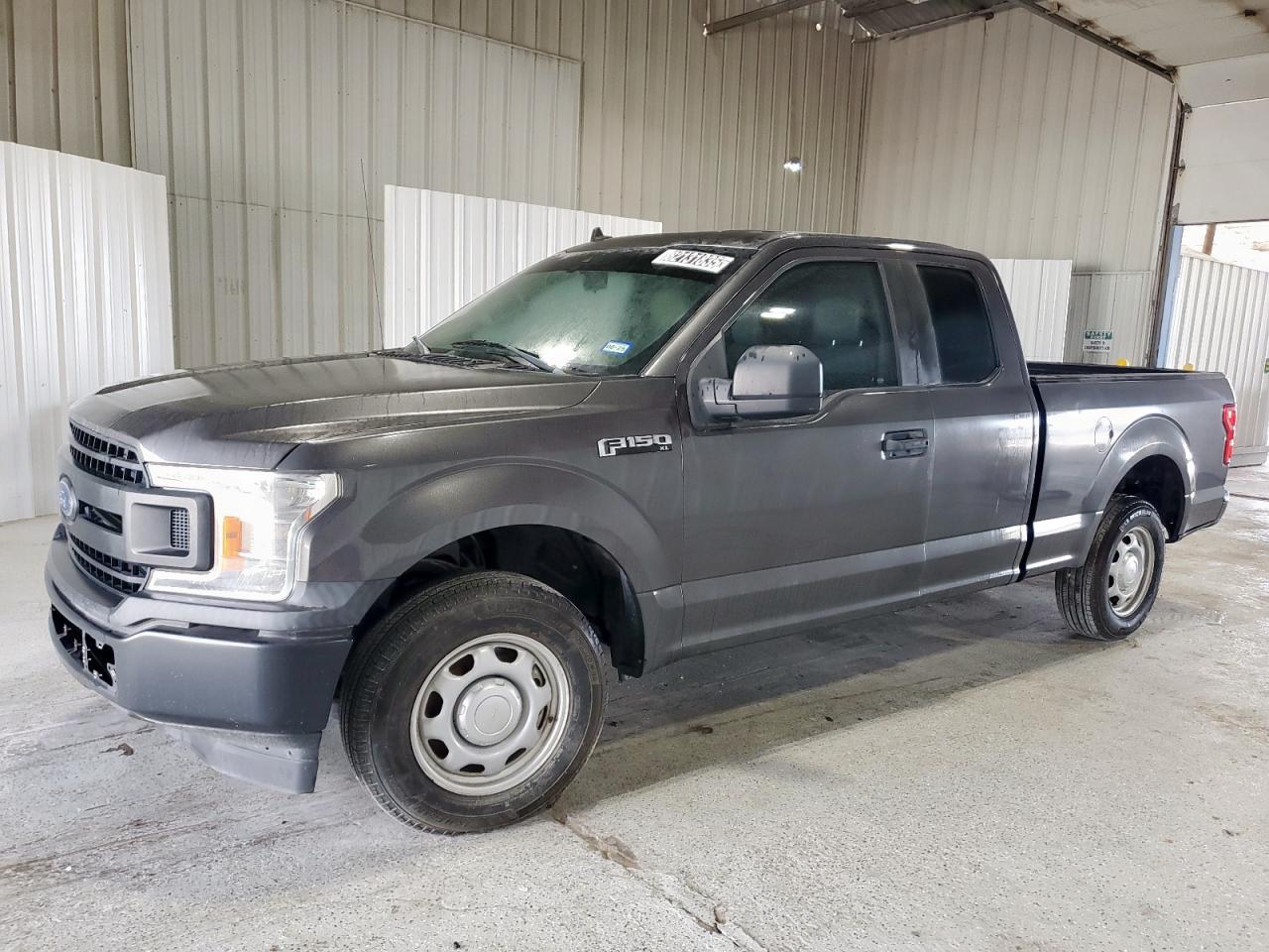 FORD F-150 SUPER CAB