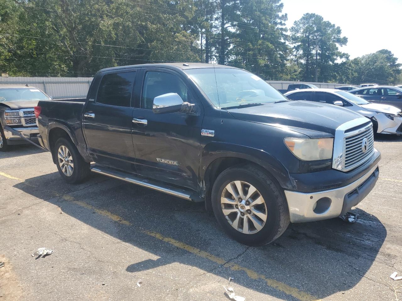 TOYOTA TUNDRA CREWMAX LIMITED