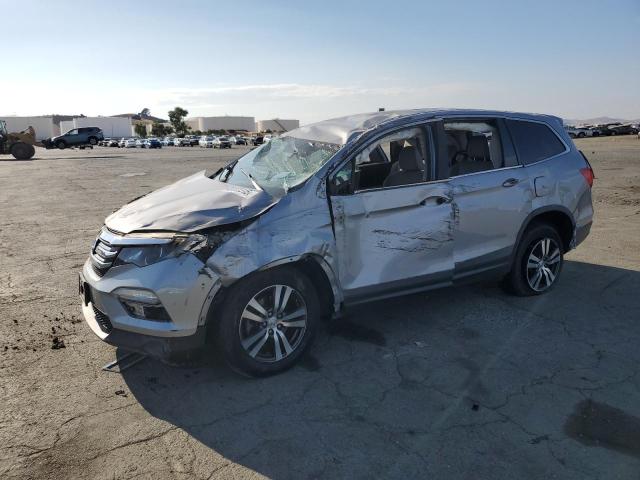 Global Auto Auctions: 2017 HONDA PILOT EX