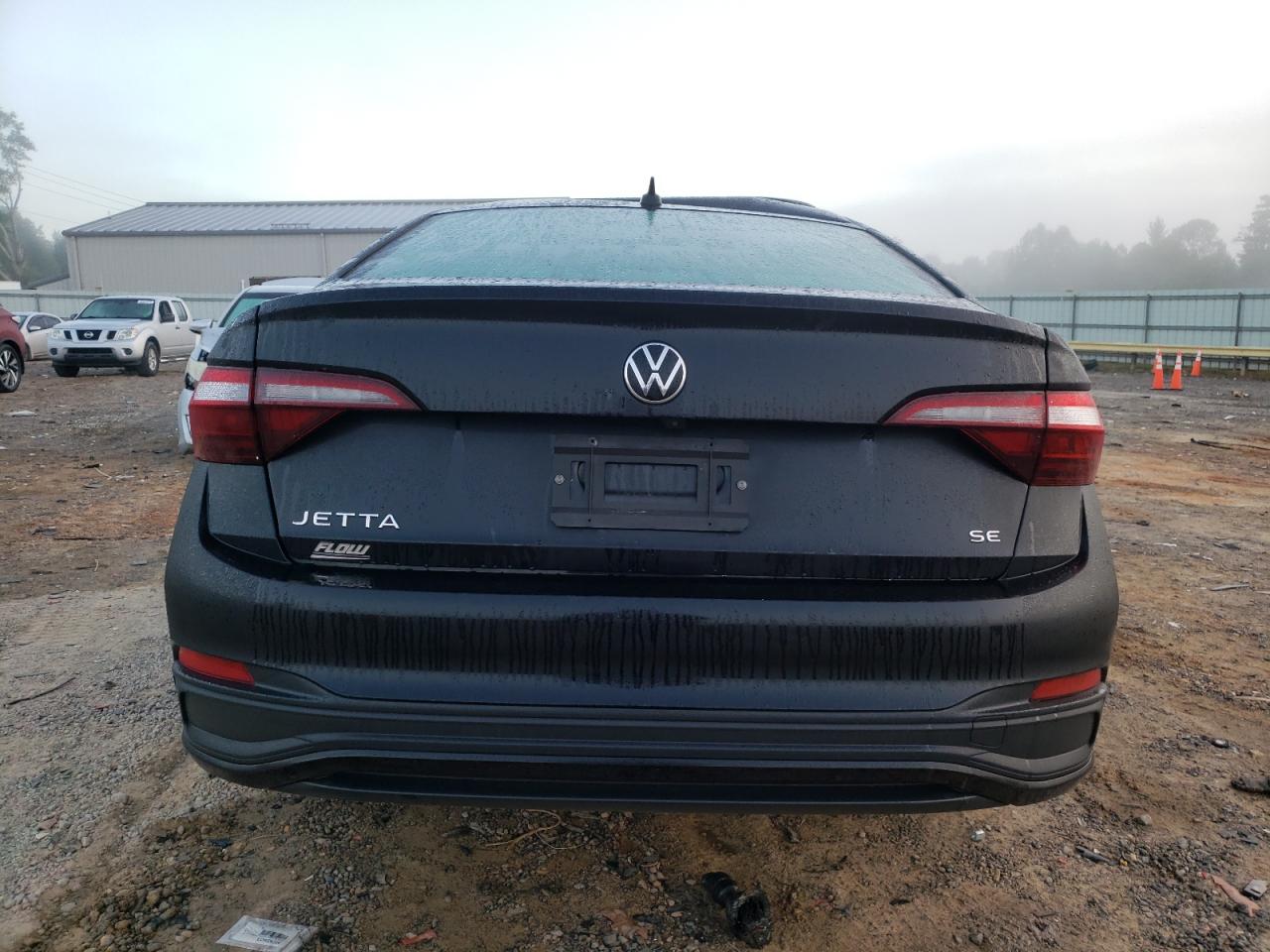 VOLKSWAGEN JETTA SE