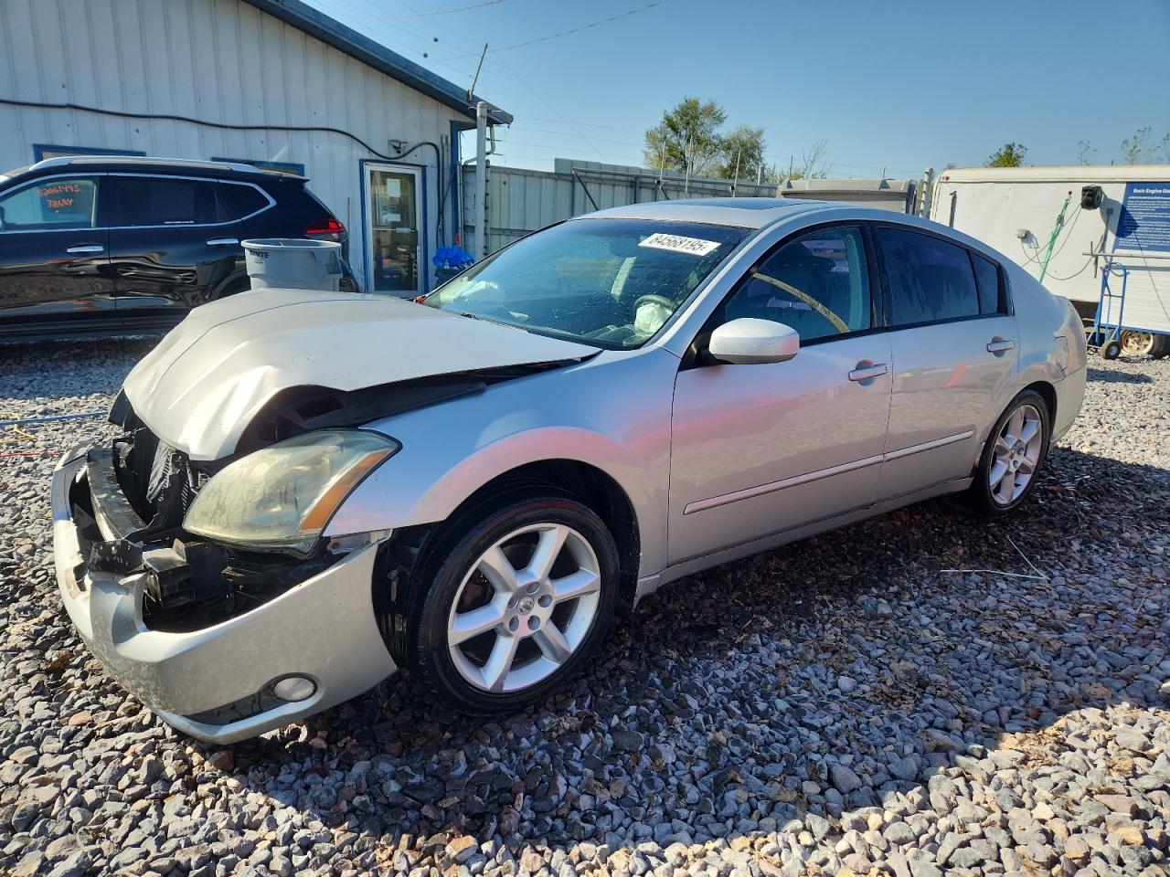  Salvage Nissan Maxima
