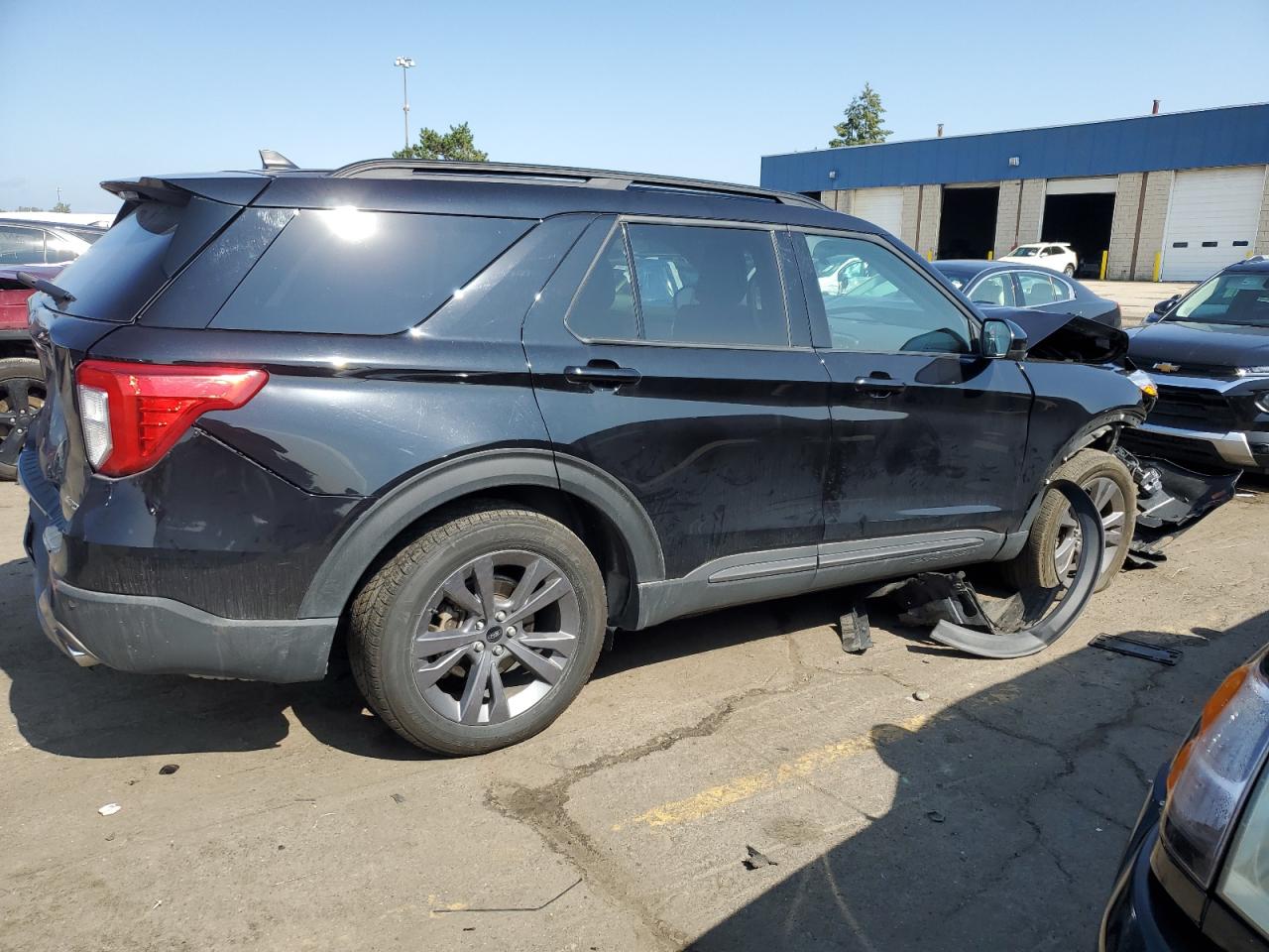 FORD EXPLORER XLT