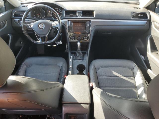 2017 VOLKSWAGEN PASSAT R-L - 1VWDT7A37HC060620