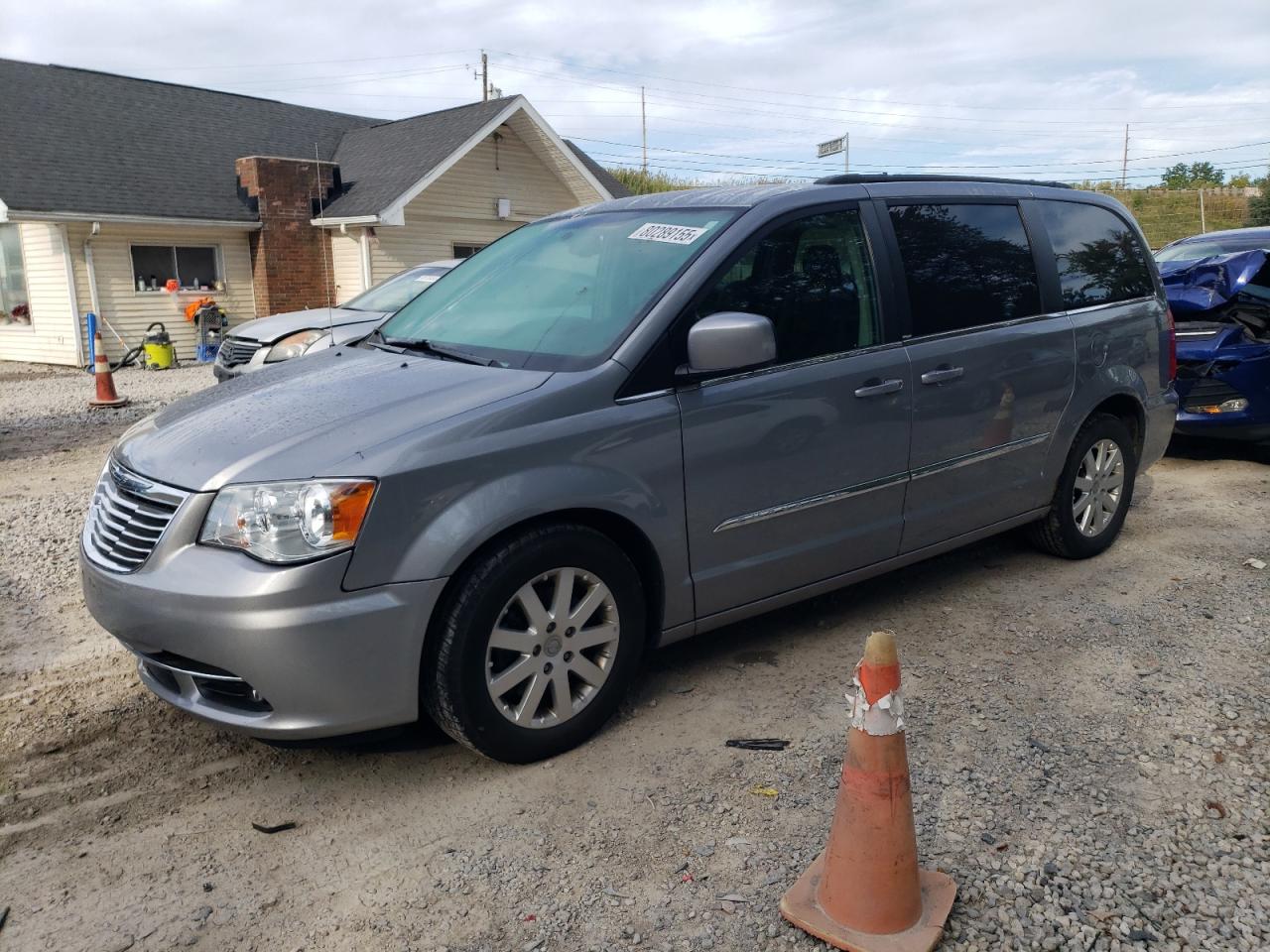 CHRYSLER TOWN & COUNTRY TOURING