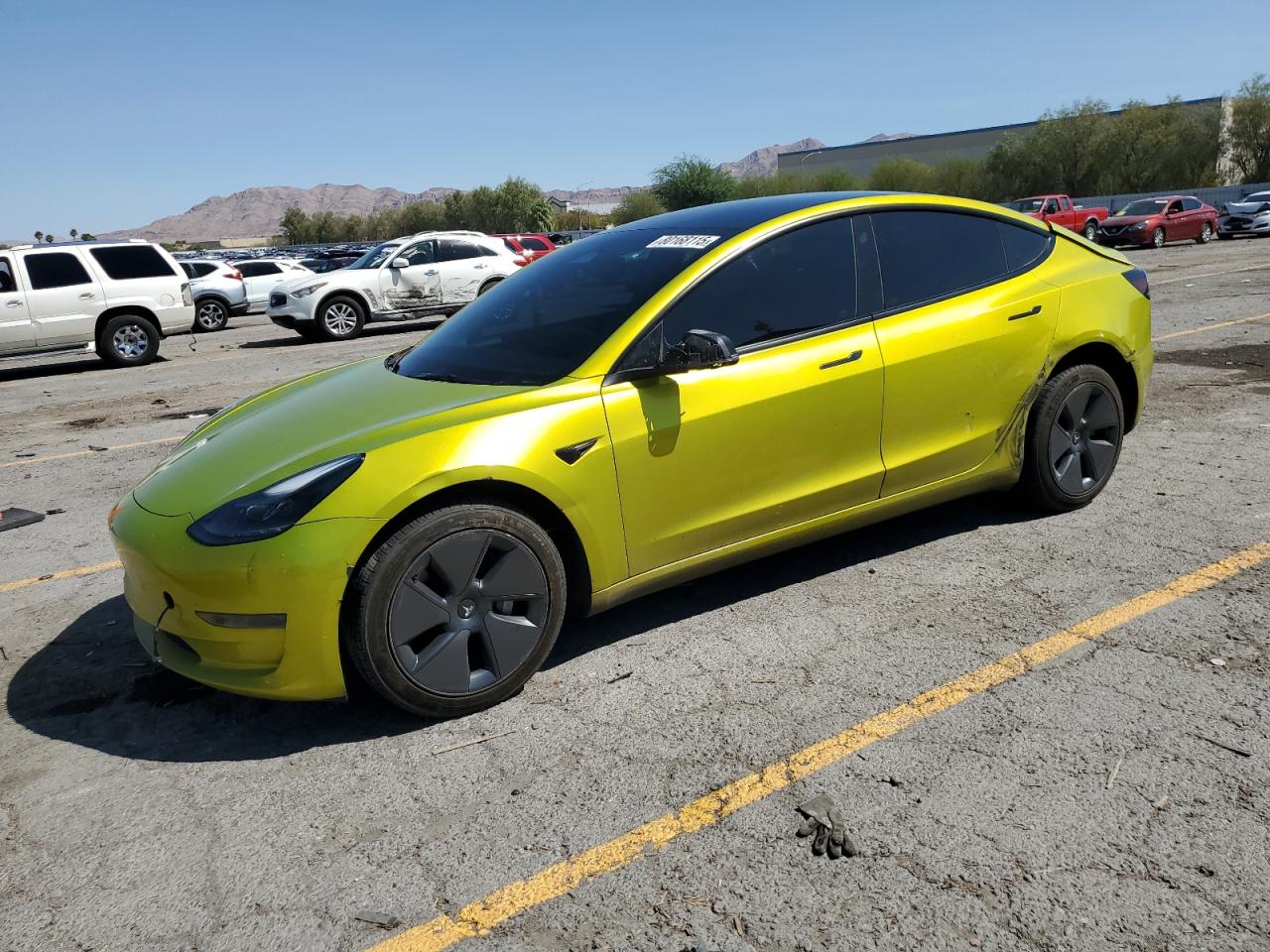 TESLA MODEL 3