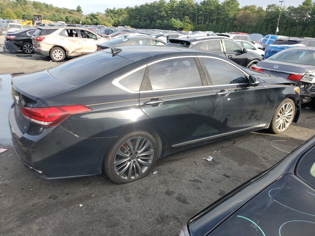 HYUNDAI GENESIS 5.0L