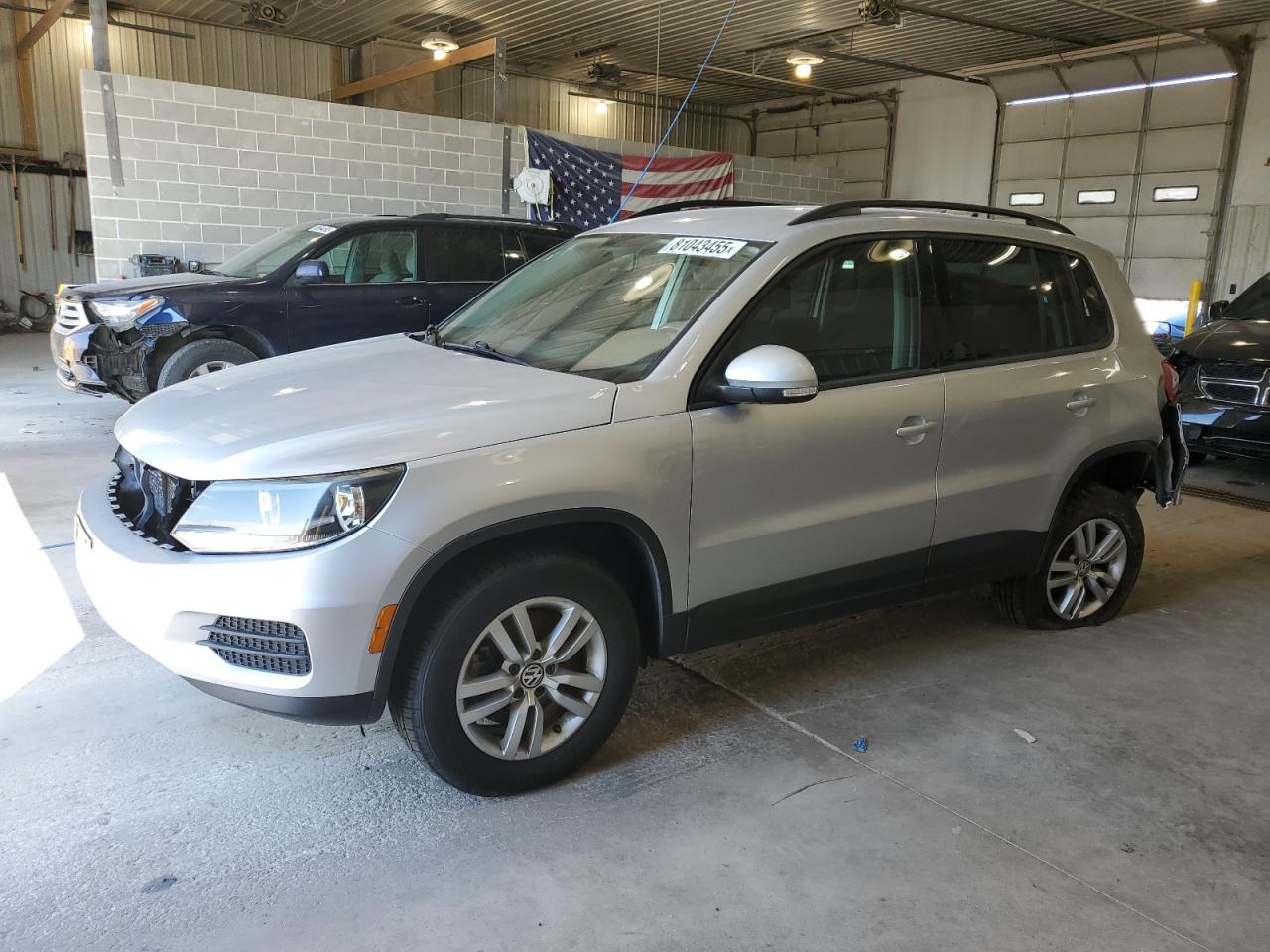 VOLKSWAGEN TIGUAN S