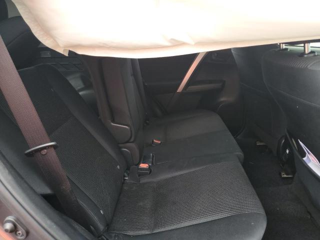 2018 TOYOTA RAV4 LE JTMZFREV7JD130611