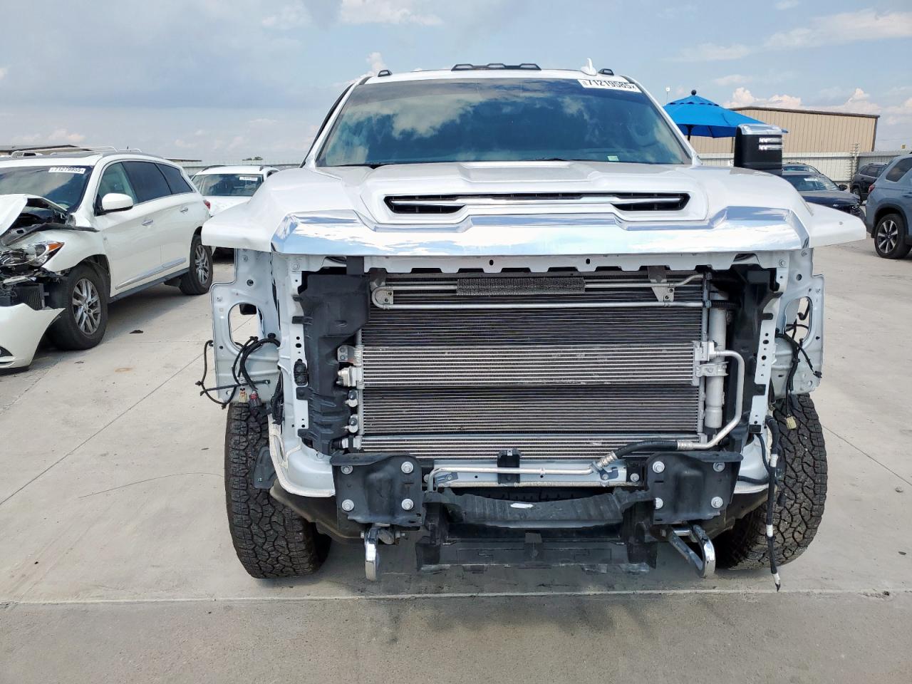 GMC SIERRA K2500 DENALI