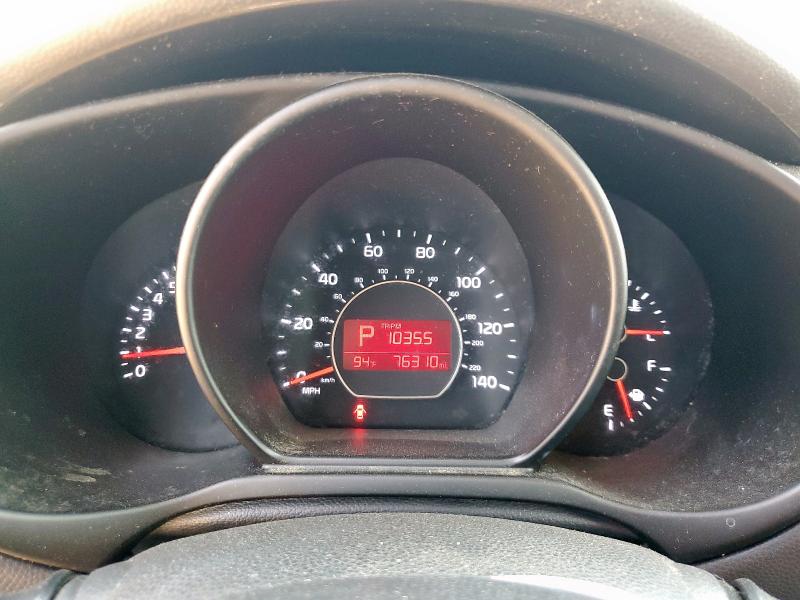 2015 KIA SOUL + KNDJP3A50F7814239