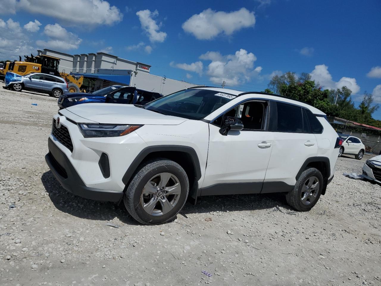 Lot #3302798912 2024 TOYOTA RAV4 XLE