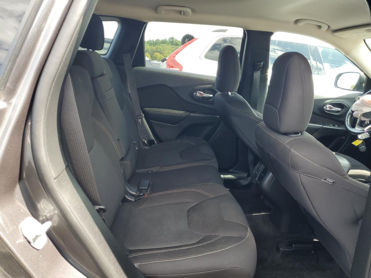 JEEP GRAND CHEROKEE LATITUDE