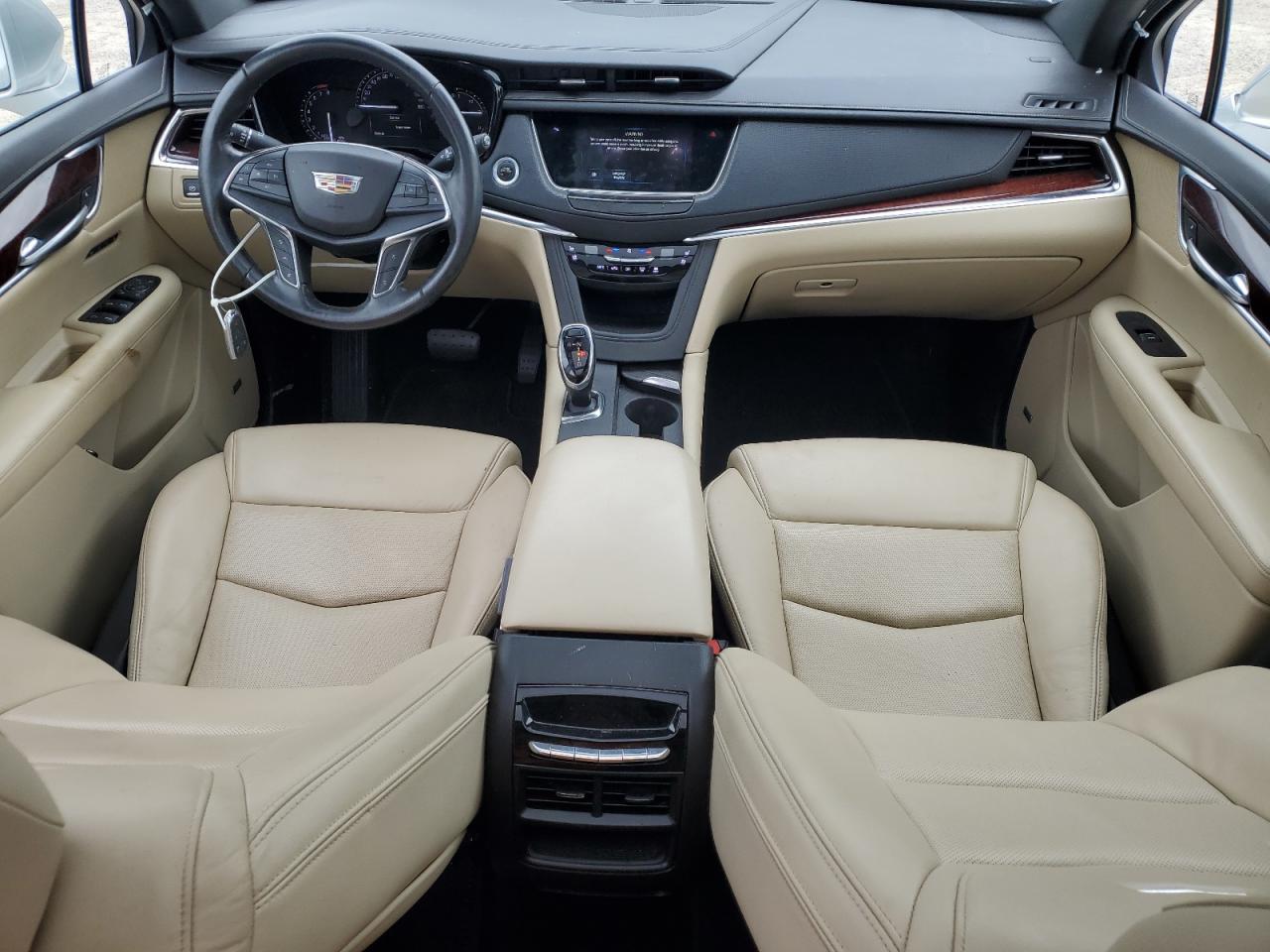 CADILLAC XT5 PREMIUM LUXURY
