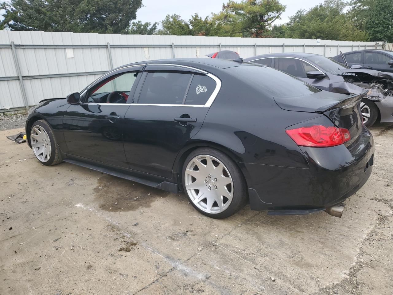 INFINITI G25 BASE