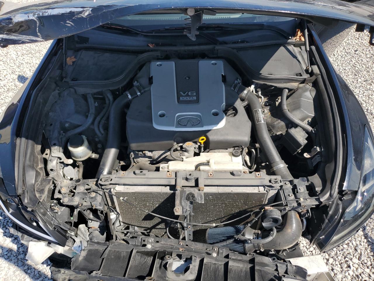 INFINITI Q60 JOURNEY