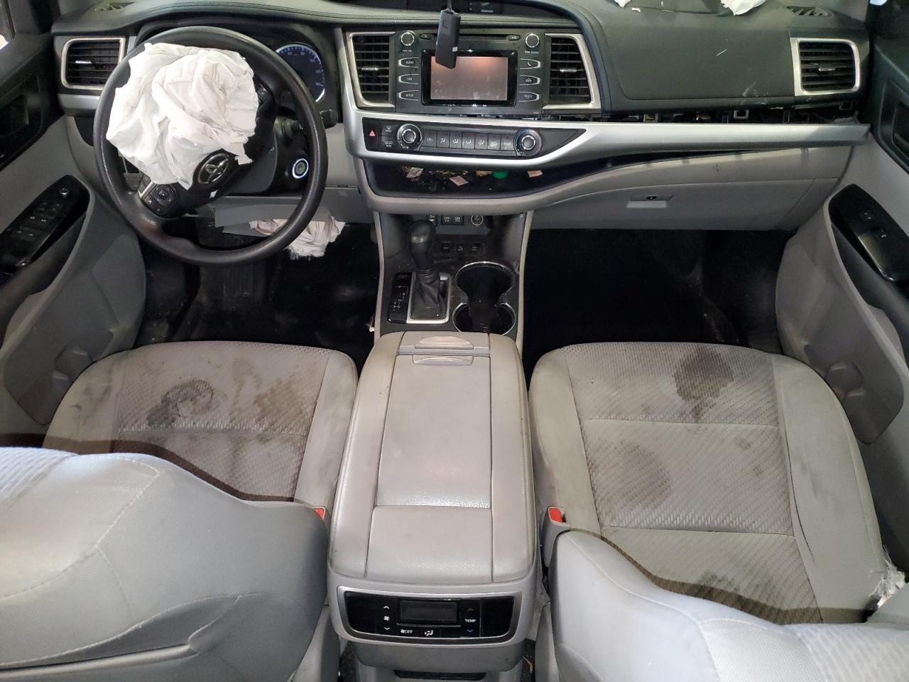 TOYOTA HIGHLANDER LE