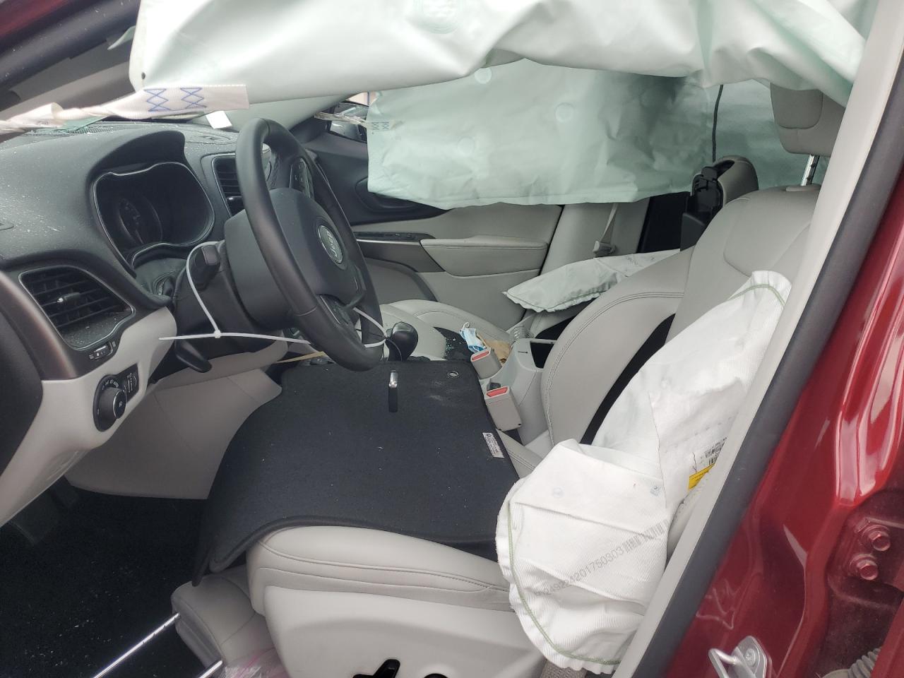 JEEP GRAND CHEROKEE LATITUDE PLUS