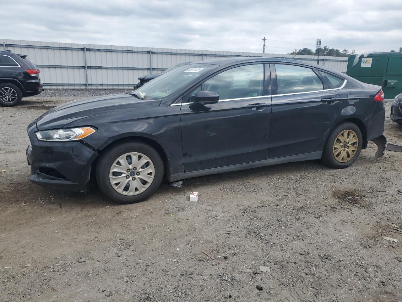 FORD FUSION S