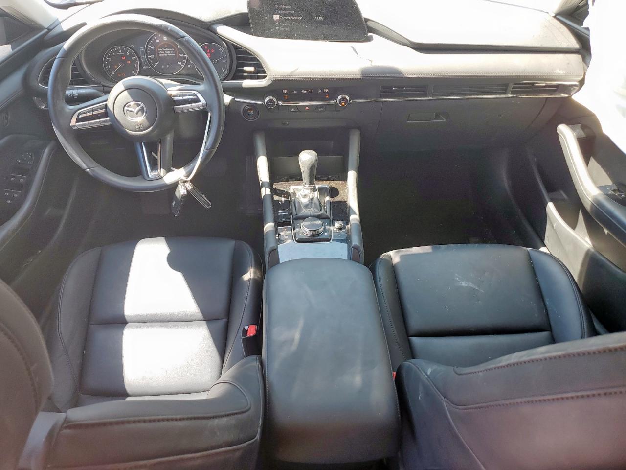 MAZDA 3 PREFERRED PLUS