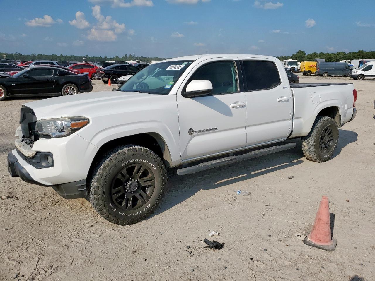 TOYOTA TACOMA DOUBLE CAB