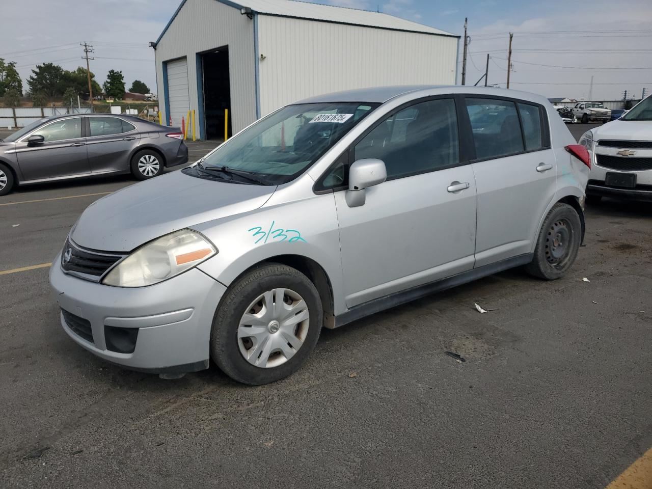 NISSAN VERSA S
