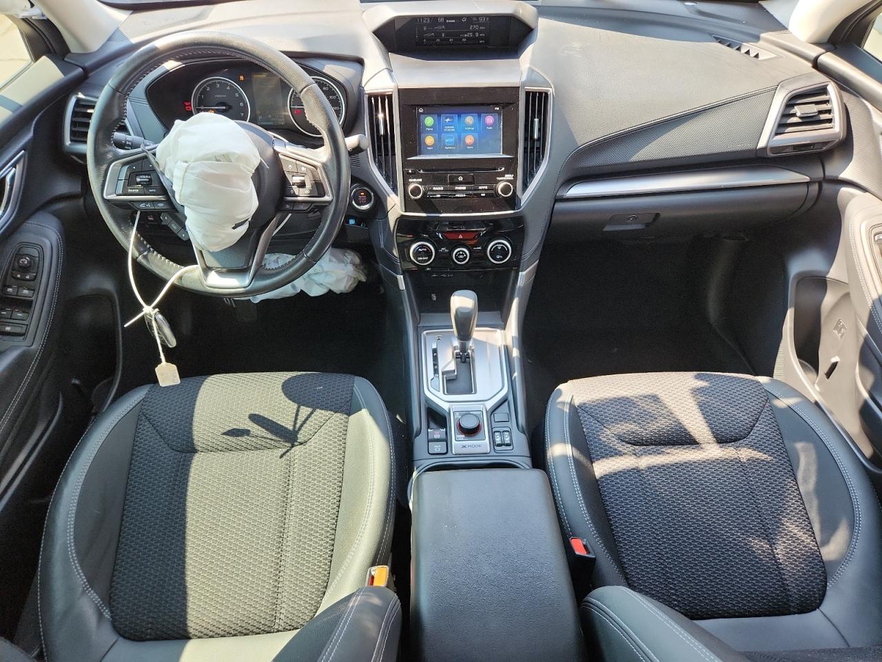 SUBARU FORESTER PREMIUM