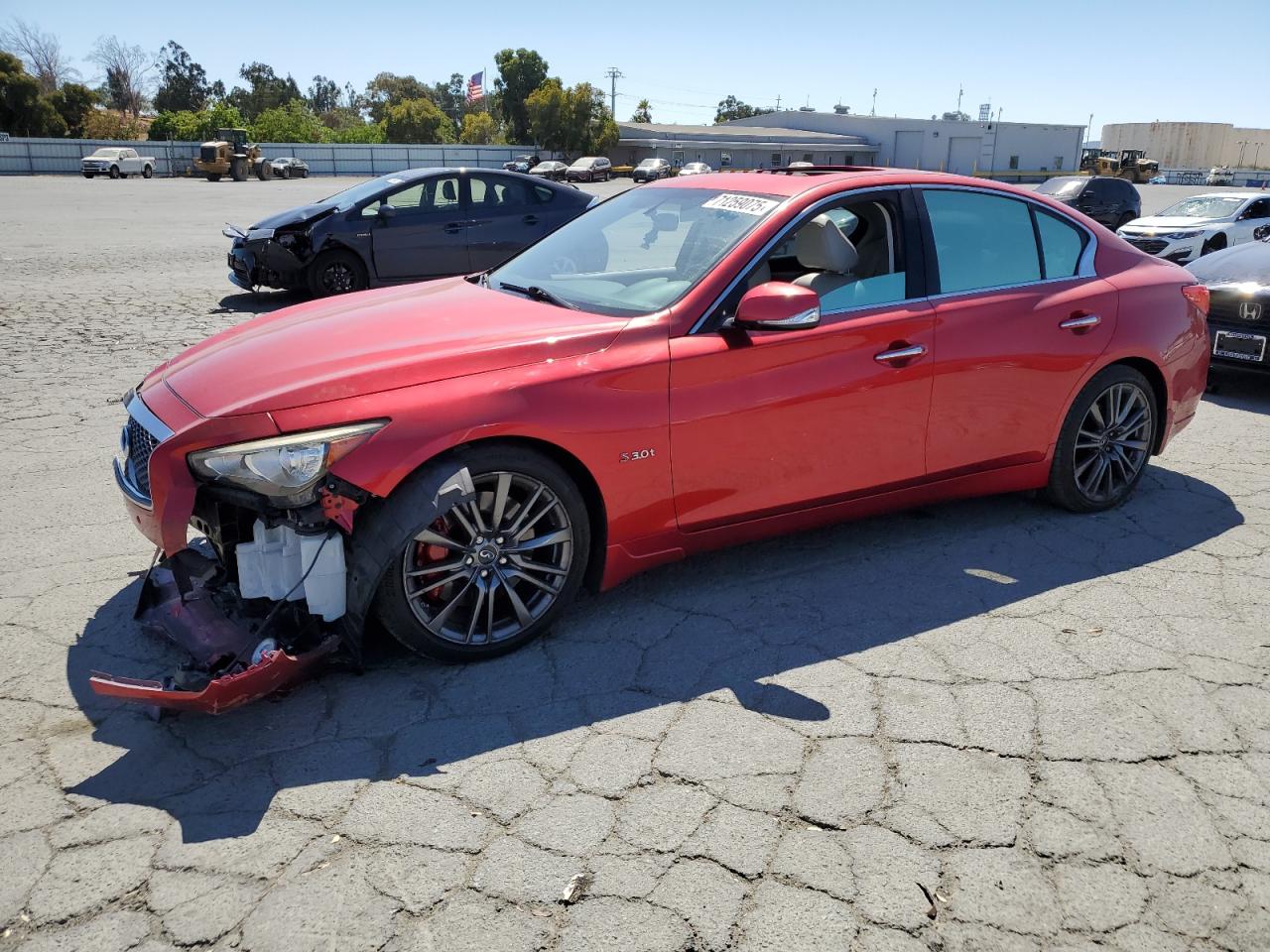 INFINITI Q50 RED SPORT 400