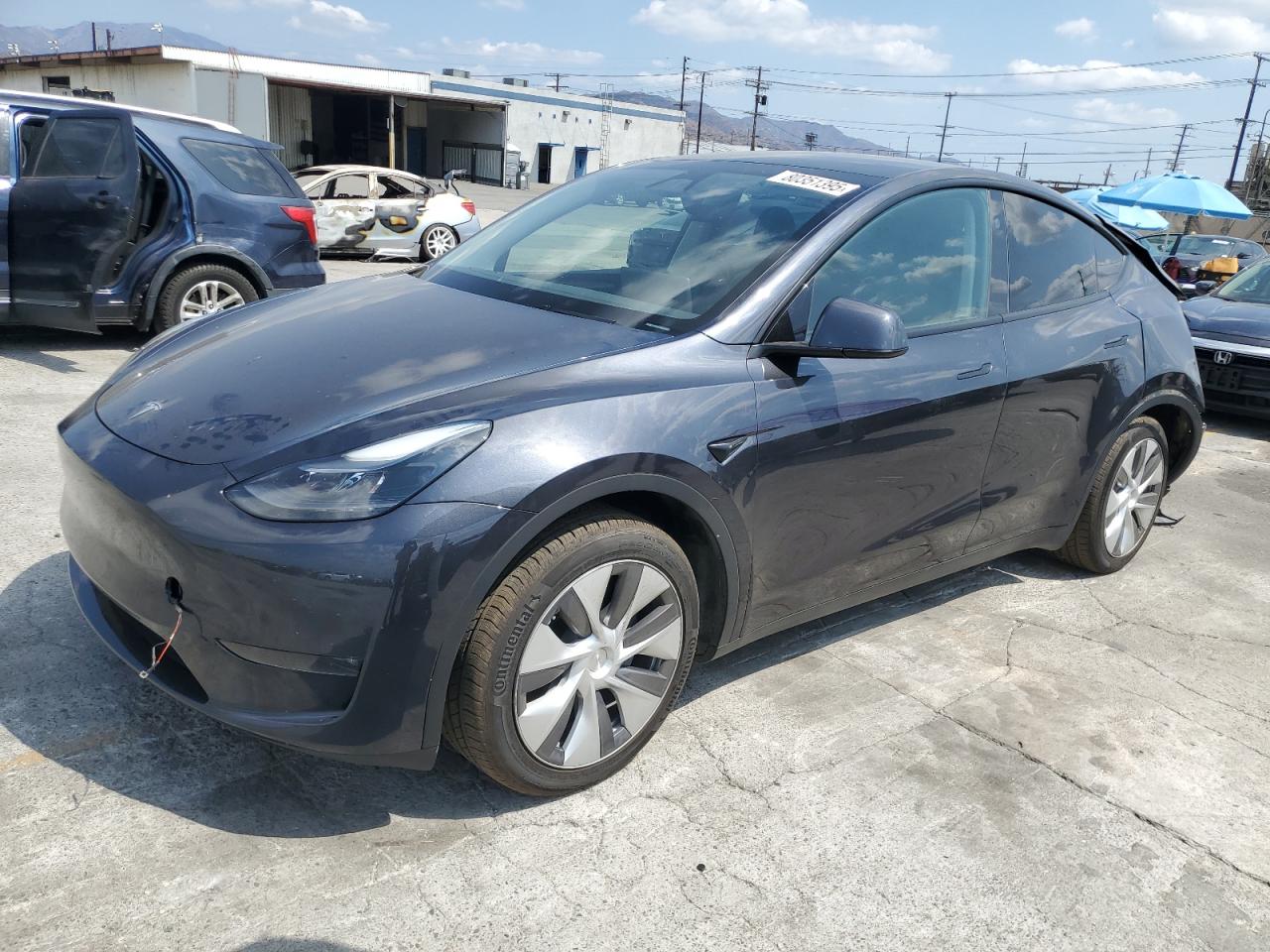 Vehicle photo