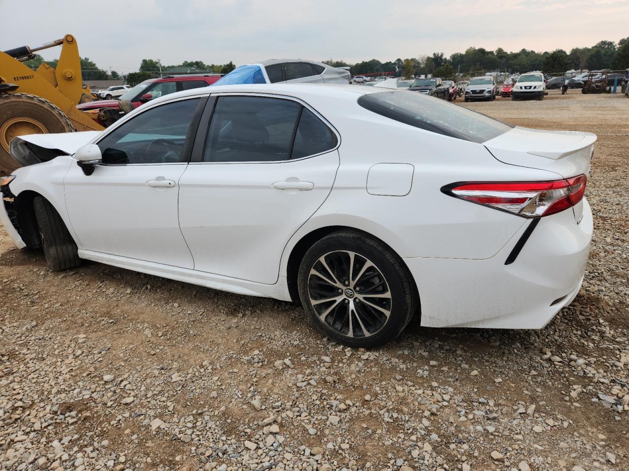 TOYOTA CAMRY SE