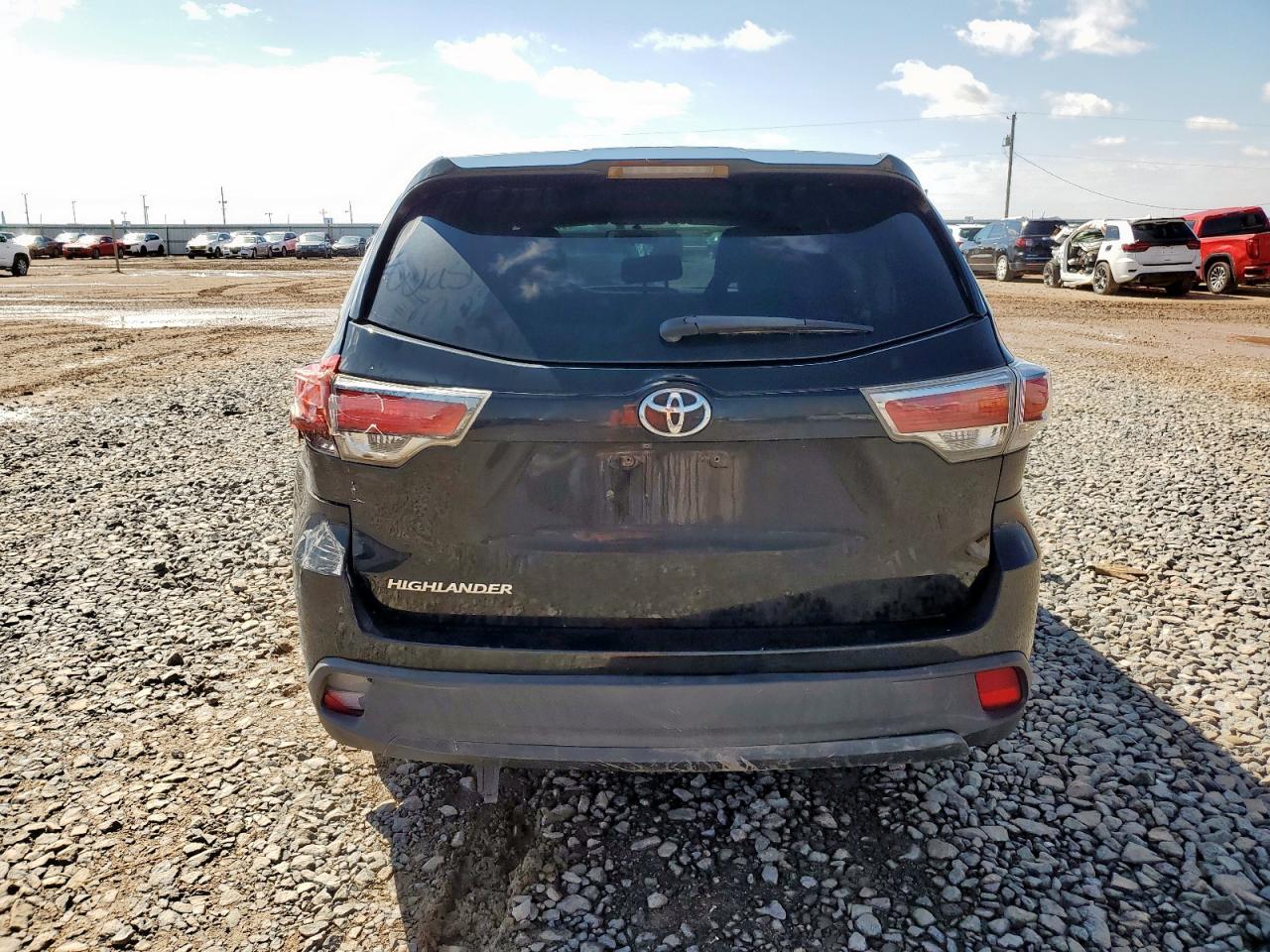 TOYOTA HIGHLANDER LE