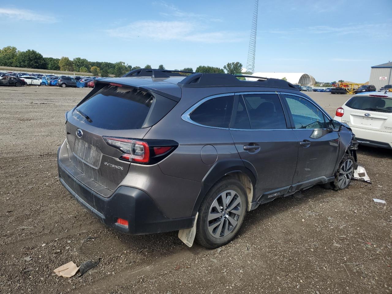 SUBARU OUTBACK PREMIUM