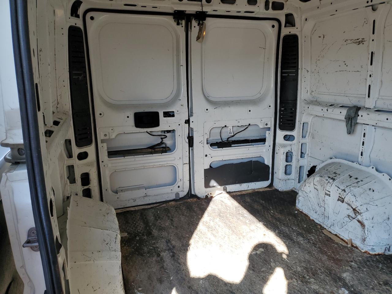 RAM PROMASTER 1500 STANDARD