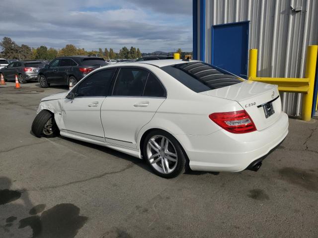 2012 MERCEDES-BENZ C 250 - WDDGF4HB9CA729189