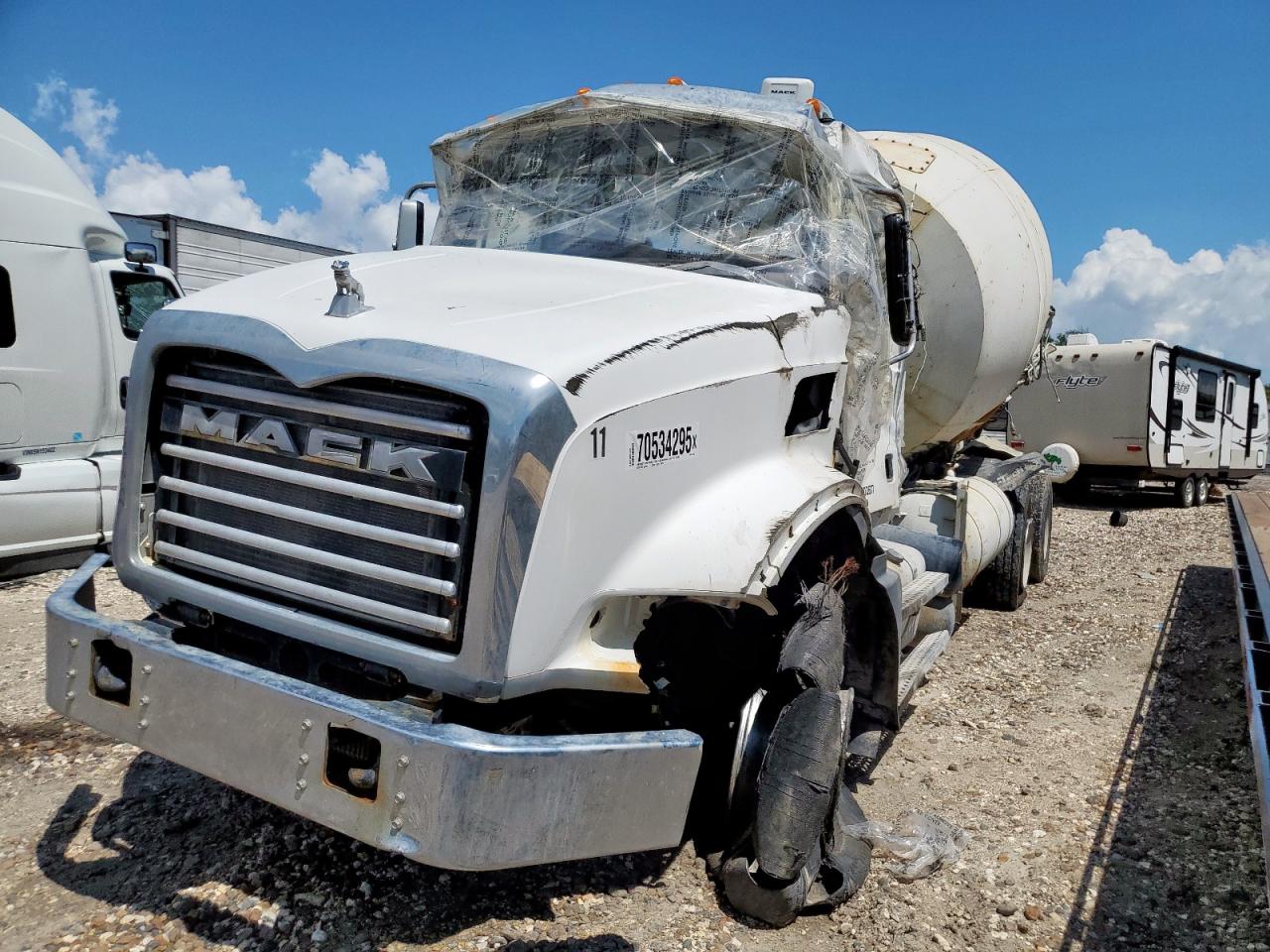 Lot #3271792661 2023 MACK GRANITE