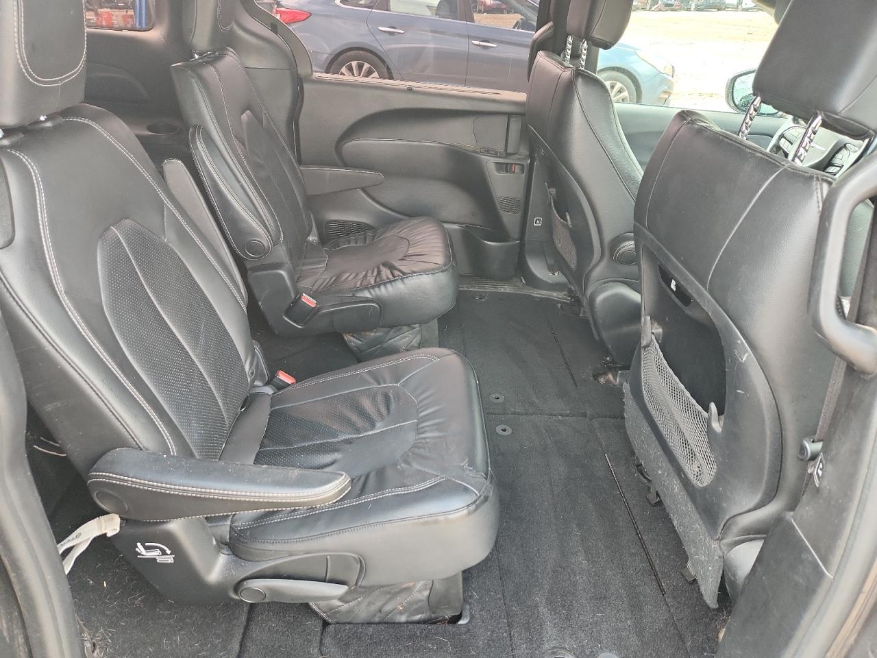 CHRYSLER PACIFICA TOURING L