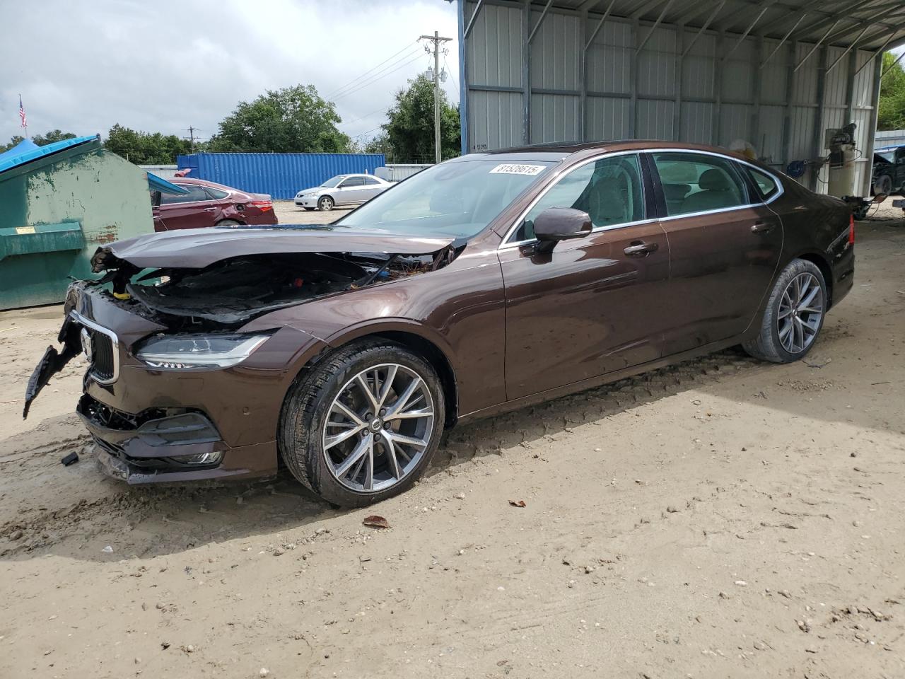 VOLVO S90 T5 MOMENTUM