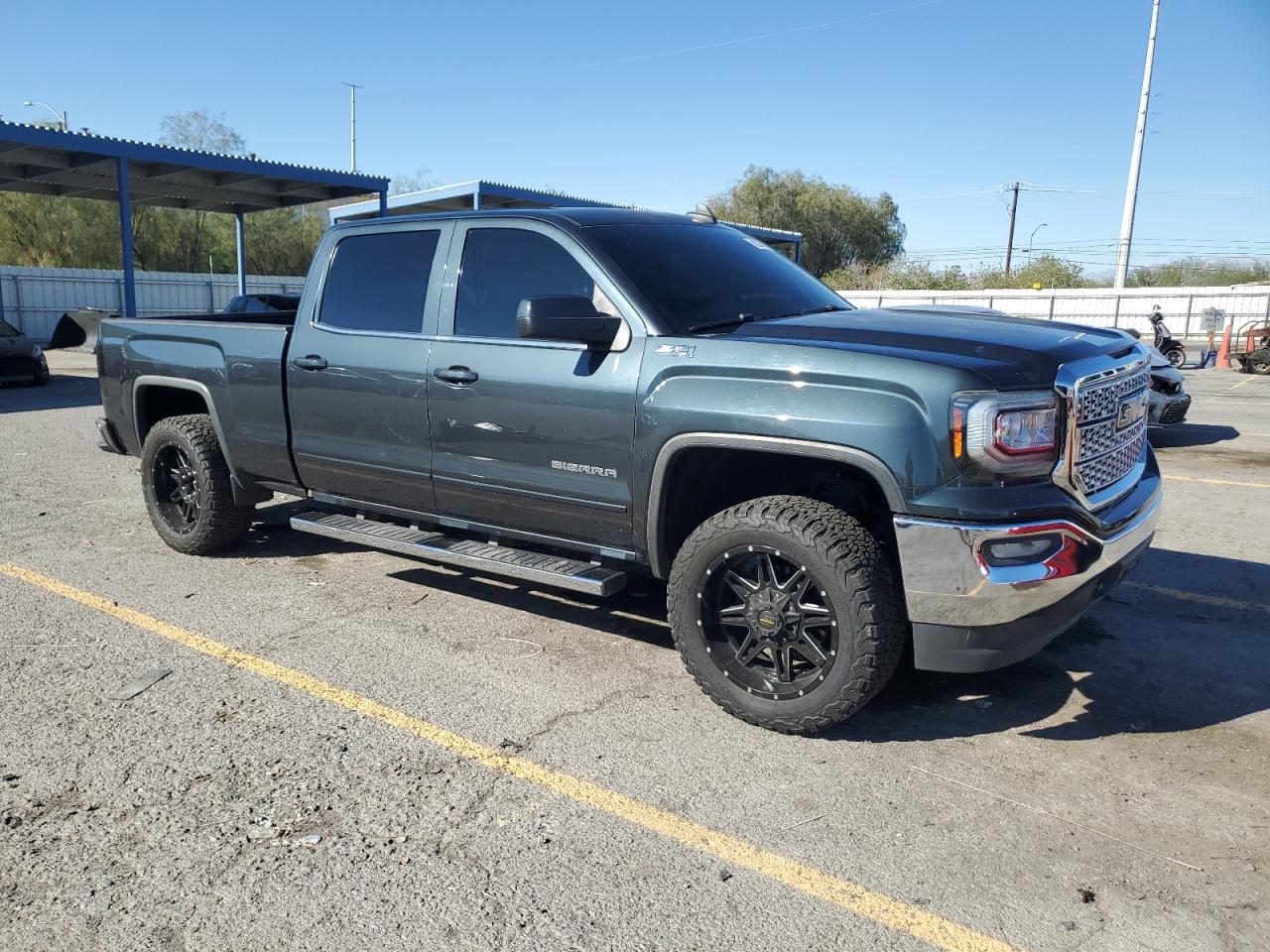 GMC SIERRA K1500 SLE