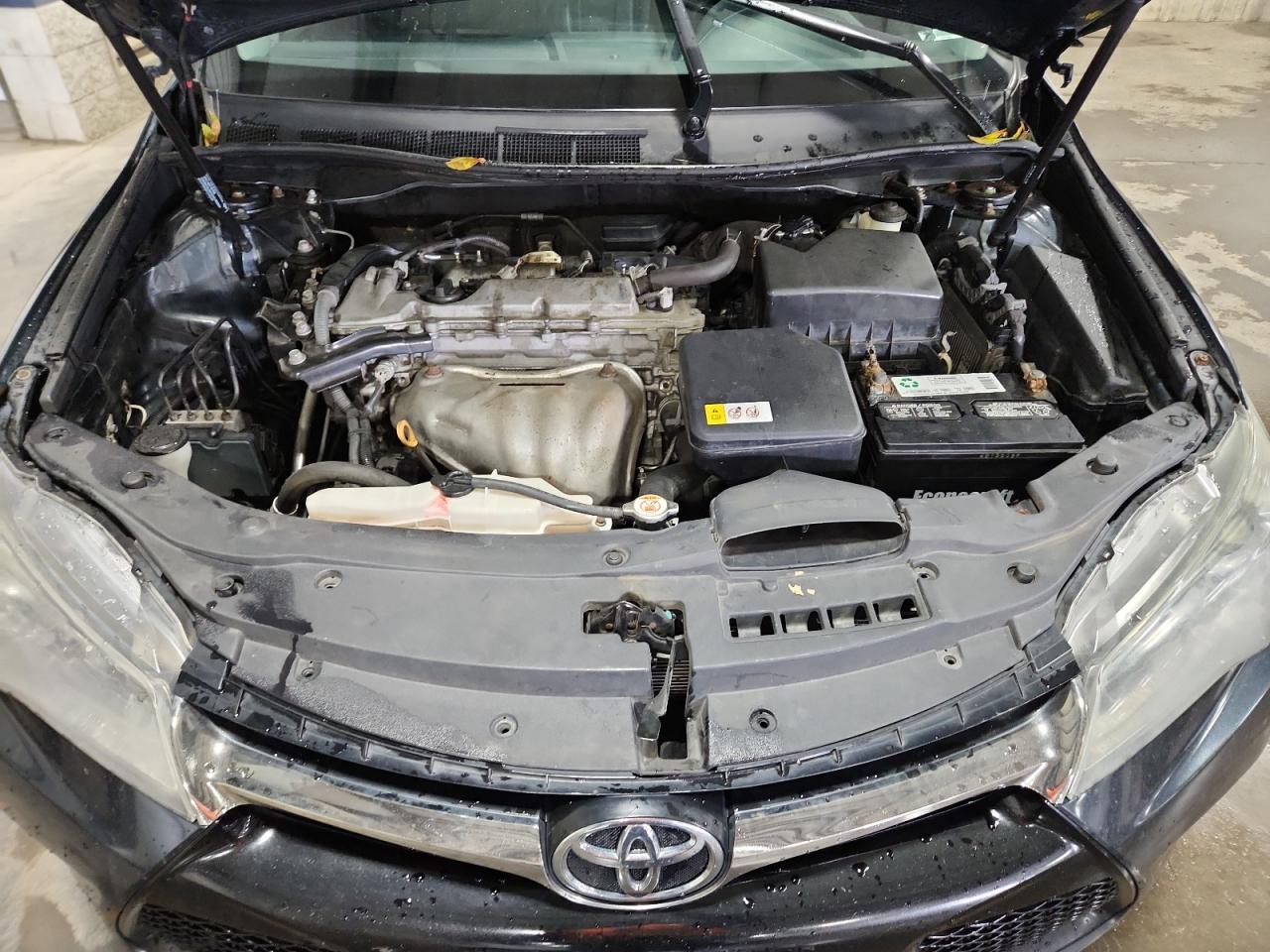 TOYOTA CAMRY LE