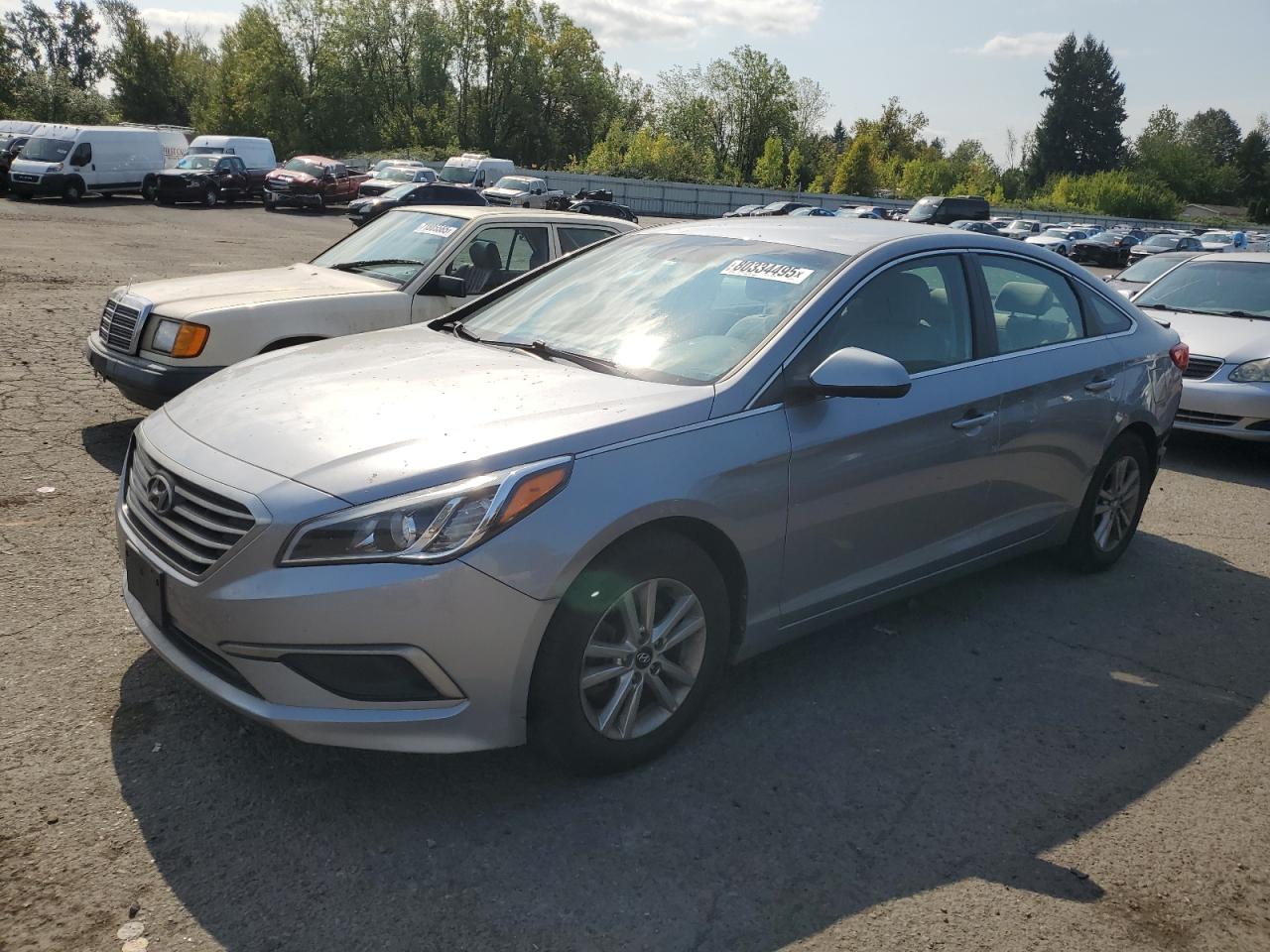 Lot #3261924463 2017 HYUNDAI SONATA SE