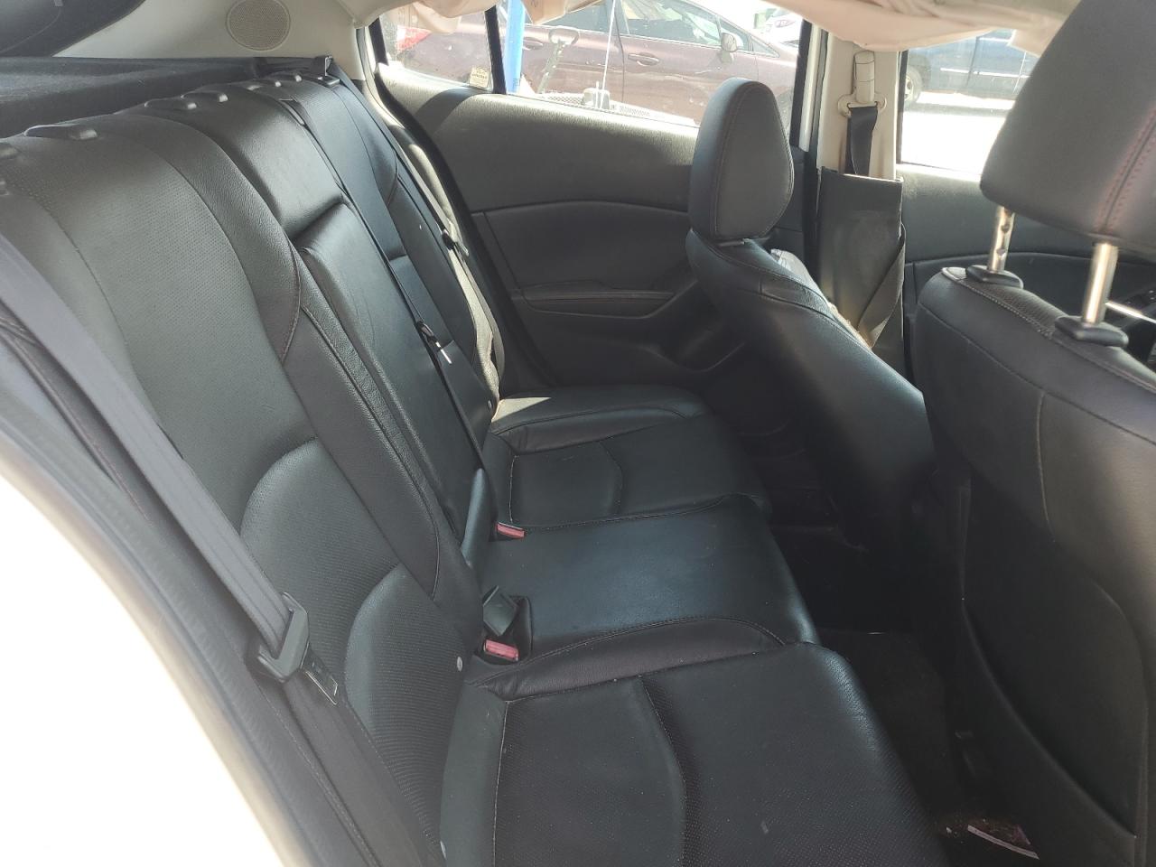 MAZDA 3 GRAND TOURING