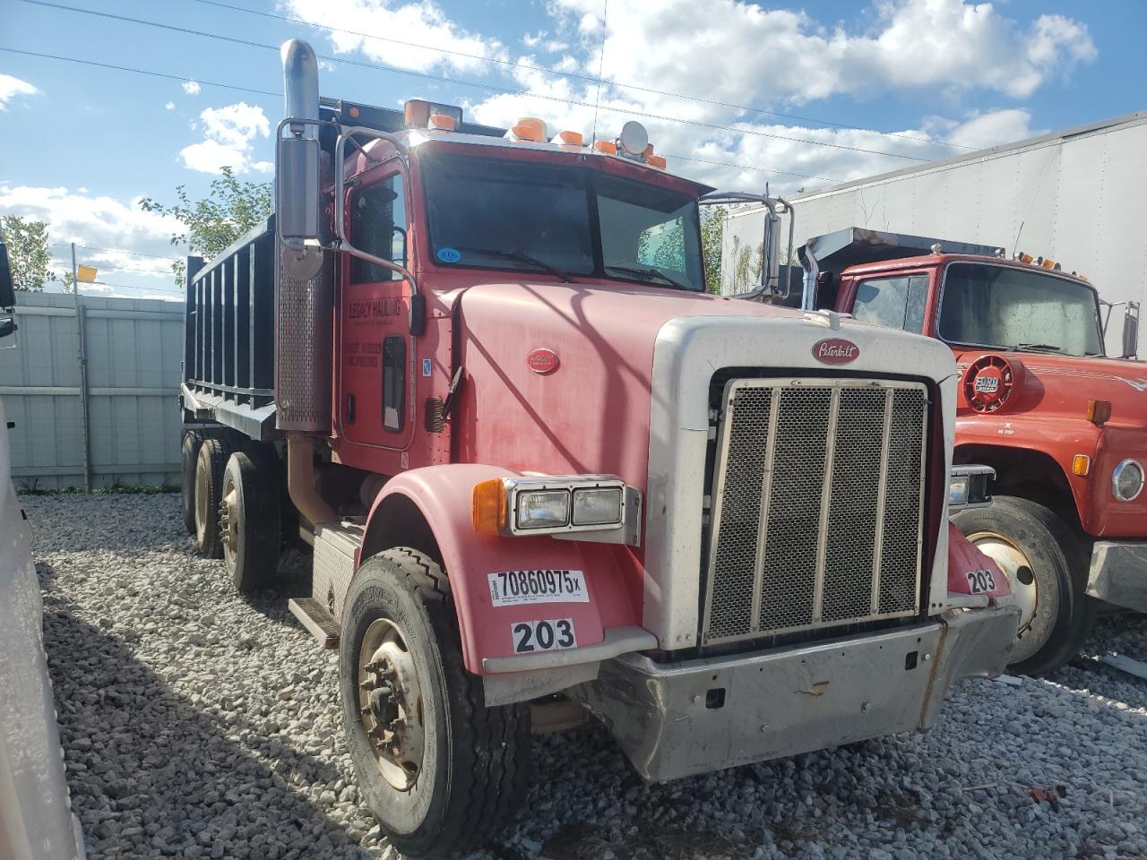 Lot #3280353953 2009 PETERBILT 365