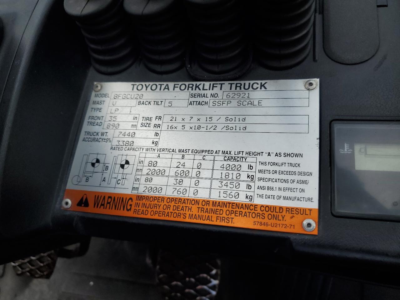 Lot #3308632493 2014 TOYT FORKLIFT