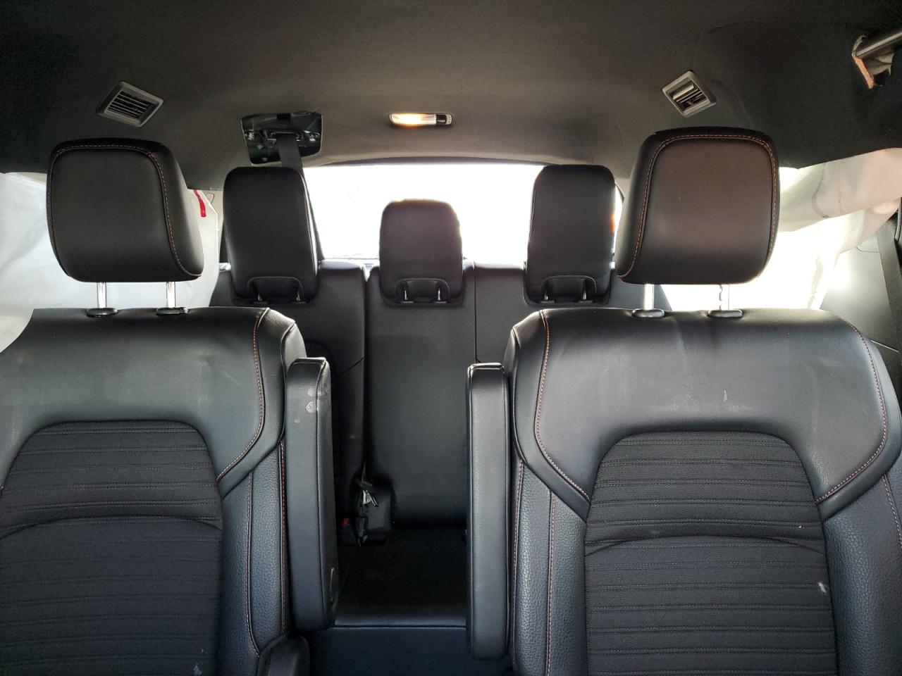 NISSAN PATHFINDER SV