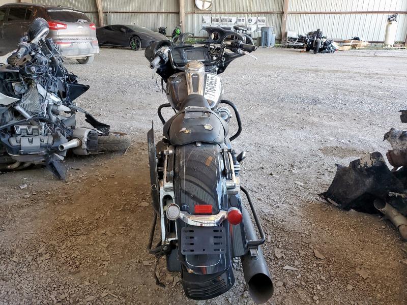 2016 HARLEY-DAVIDSON FLHXS STRE 1HD1KRM11GB625056